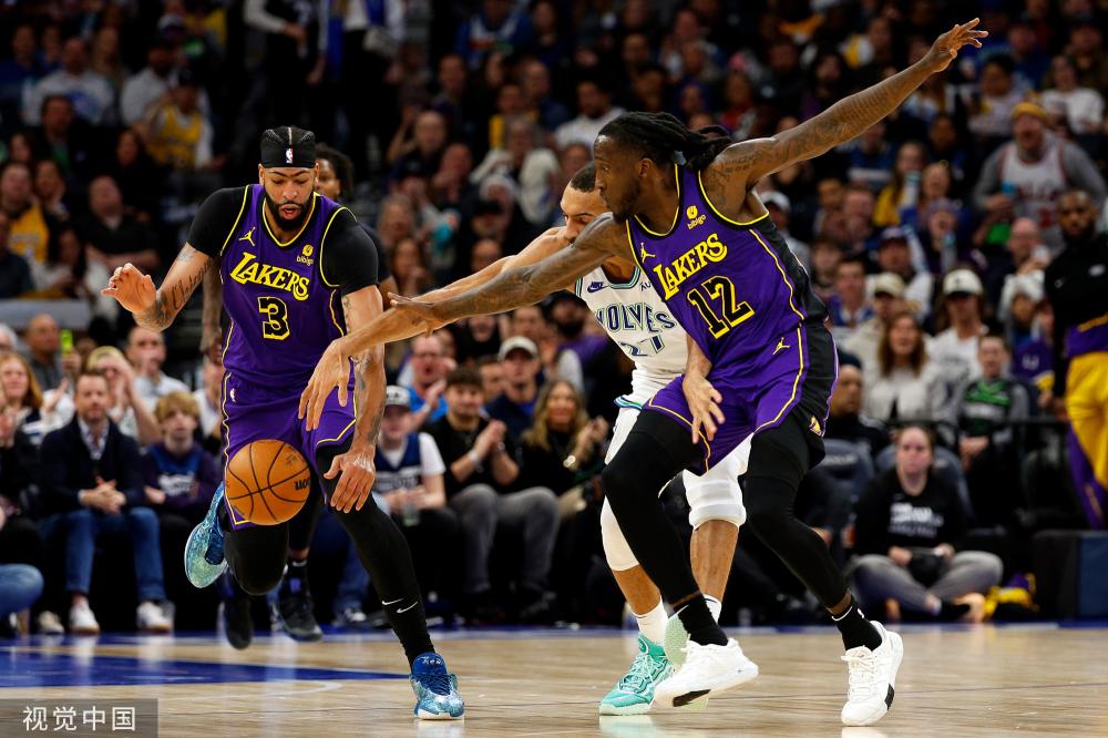 东与管理层 东与管理层